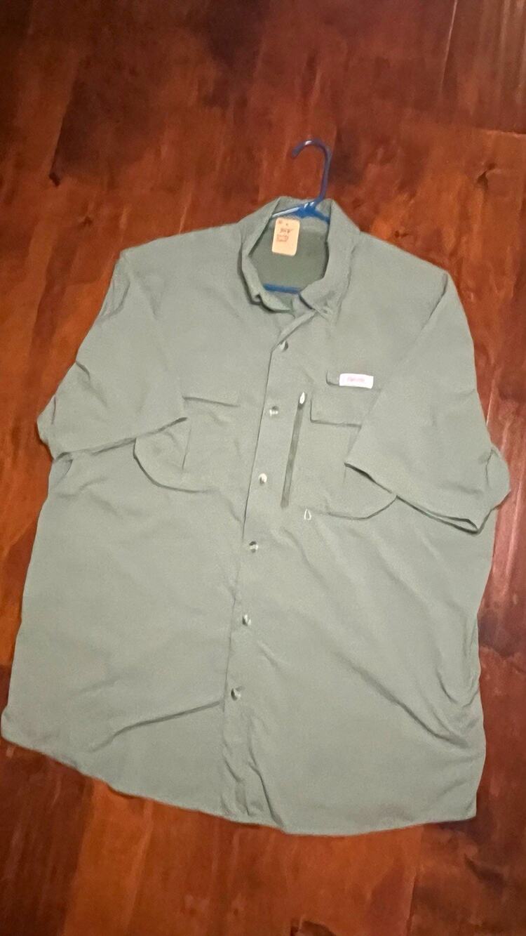 Guide Series Men’s Green Short Sleeve Button Up Shirt Pockets 2XL